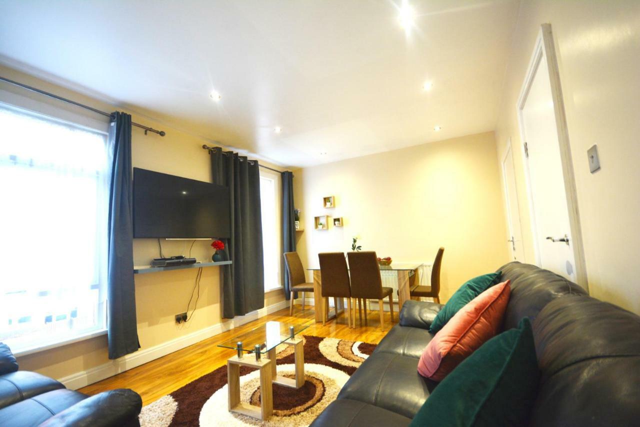 London Modern 4 Bedroom Apartment Exterior photo